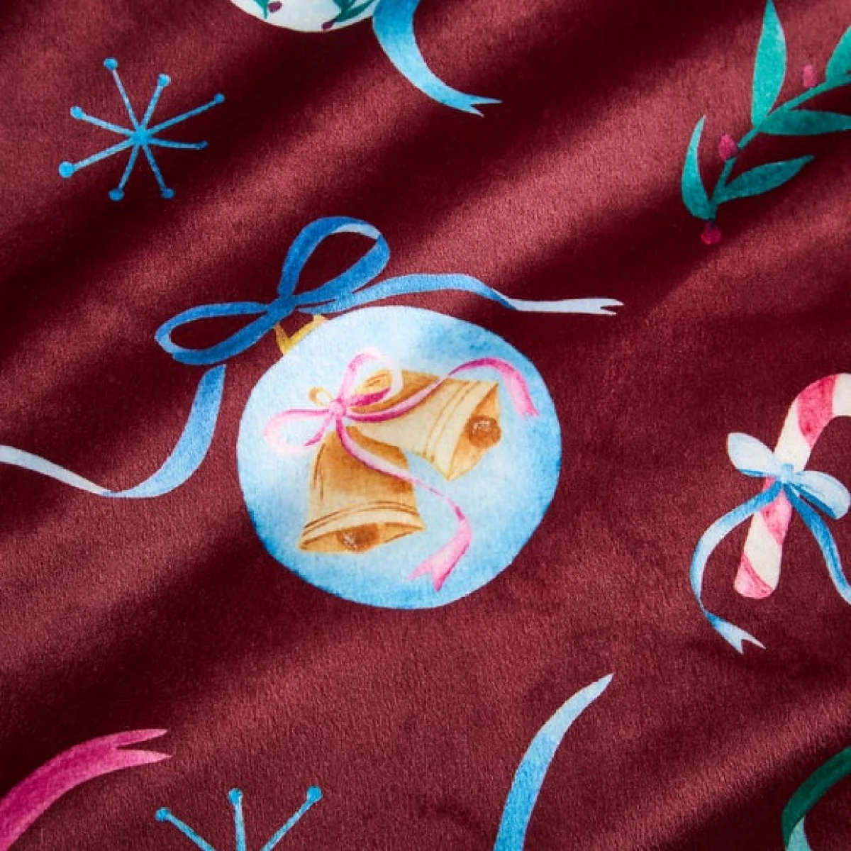 Baubles Velour Duvet Cover & Pillowcase Set – image 3