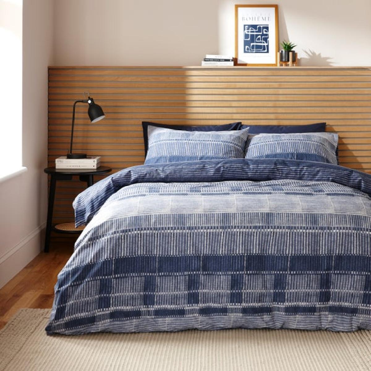 Dakota Stripe Duvet Cover & Pillowcase Set – image 3