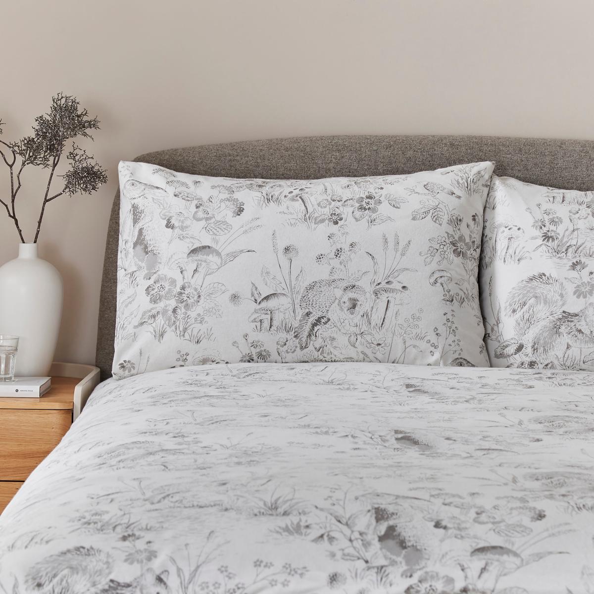 Woodland Friends Brushed Cotton Duvet Cover and Pillowcase Set Natural – image 4