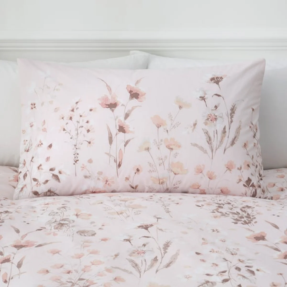 Watercoloured Floral Blush Duvet Cover & Pillowcase Set Blush (Pink) – image 2