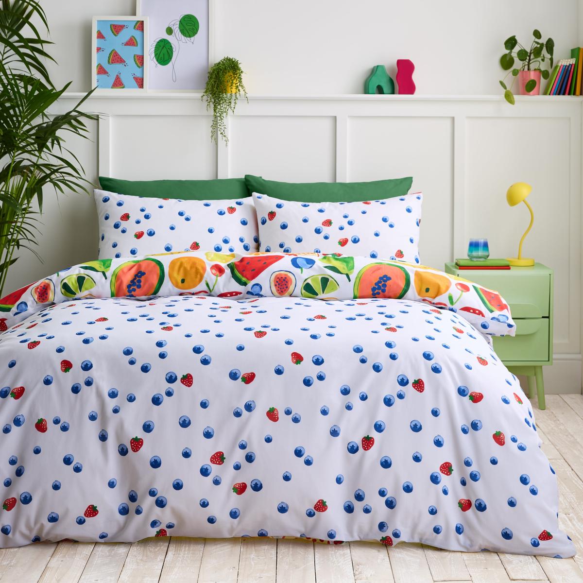 Fruits Reversible Duvet Cover and Pillowcase Set – image 3