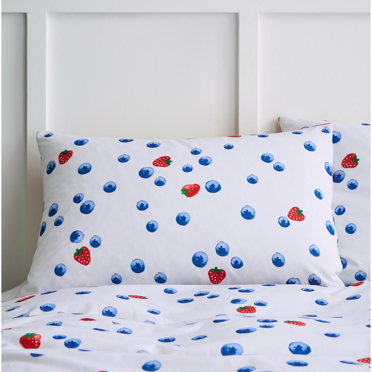 Fruits Reversible Duvet Cover and Pillowcase Set – image 4