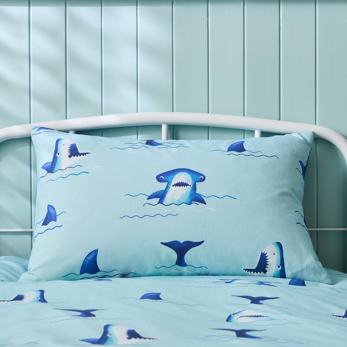 Snappy Shark Reversible Duvet Cover and Pillowcase Set – image 4