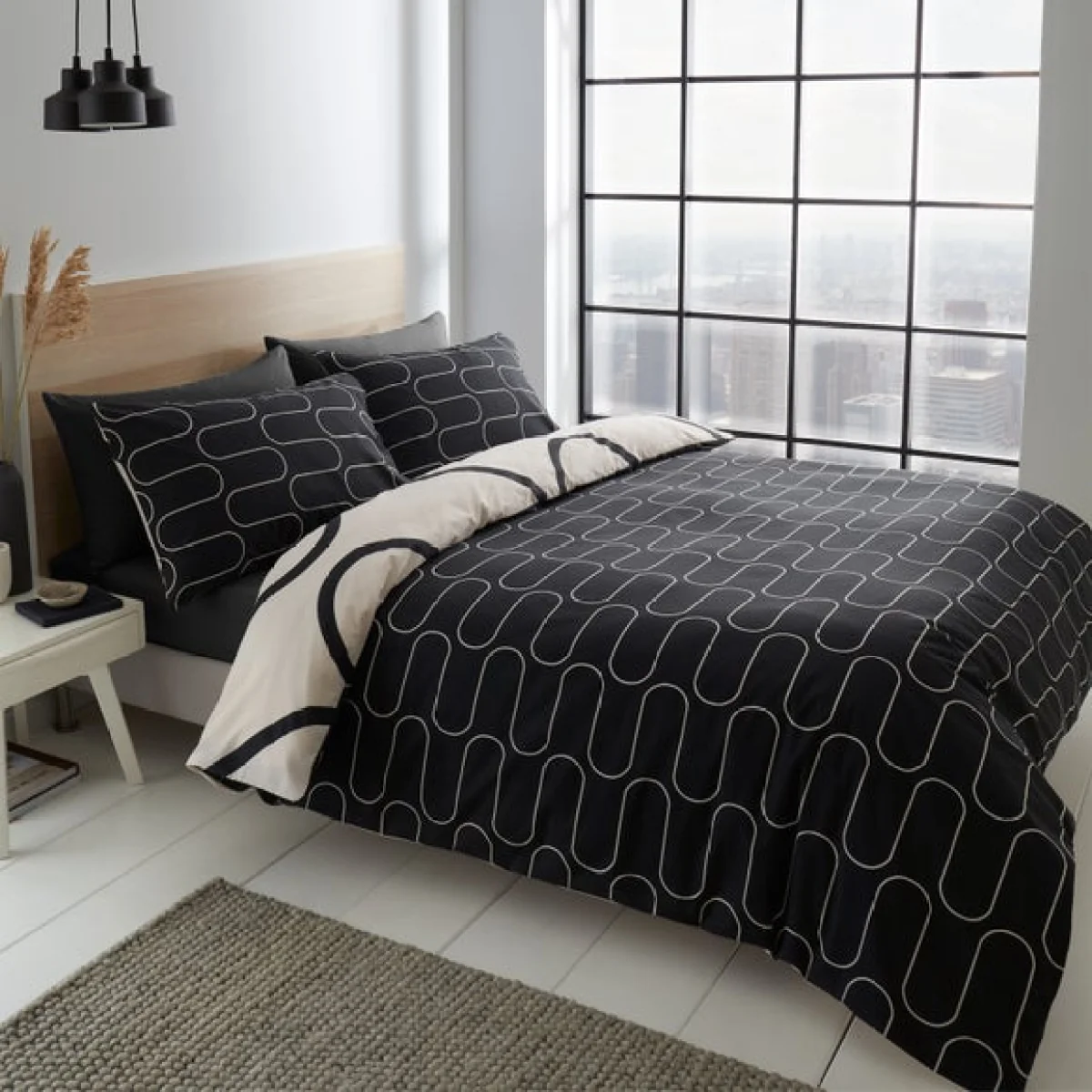 Linear Curve Geometric Black Reversible Duvet Cover & Pillowcase Set Black (2) – image 2