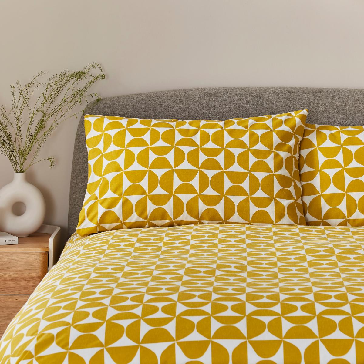 Modern Brushed Cotton Duvet Cover and Pillowcase Set MultiColoured – image 4