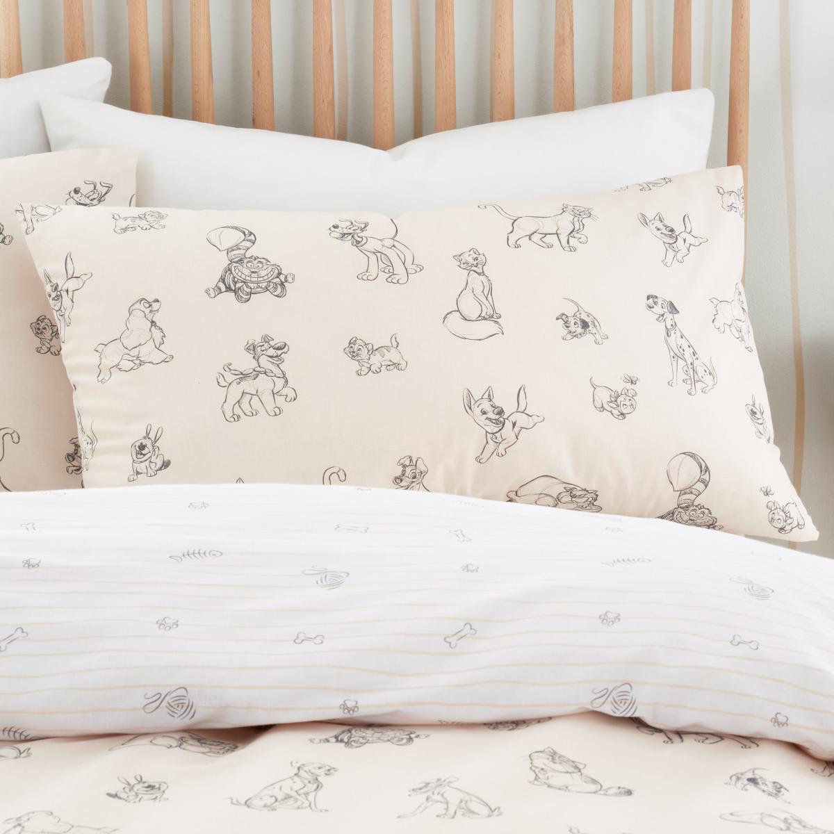 Disney Cats & Dogs 100% Cotton Reversible Duvet Cover and Pillowcase Set – image 2