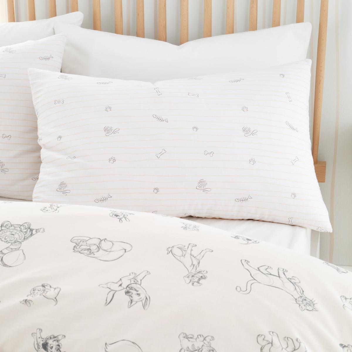 Disney Cats & Dogs 100% Cotton Reversible Duvet Cover and Pillowcase Set – image 4