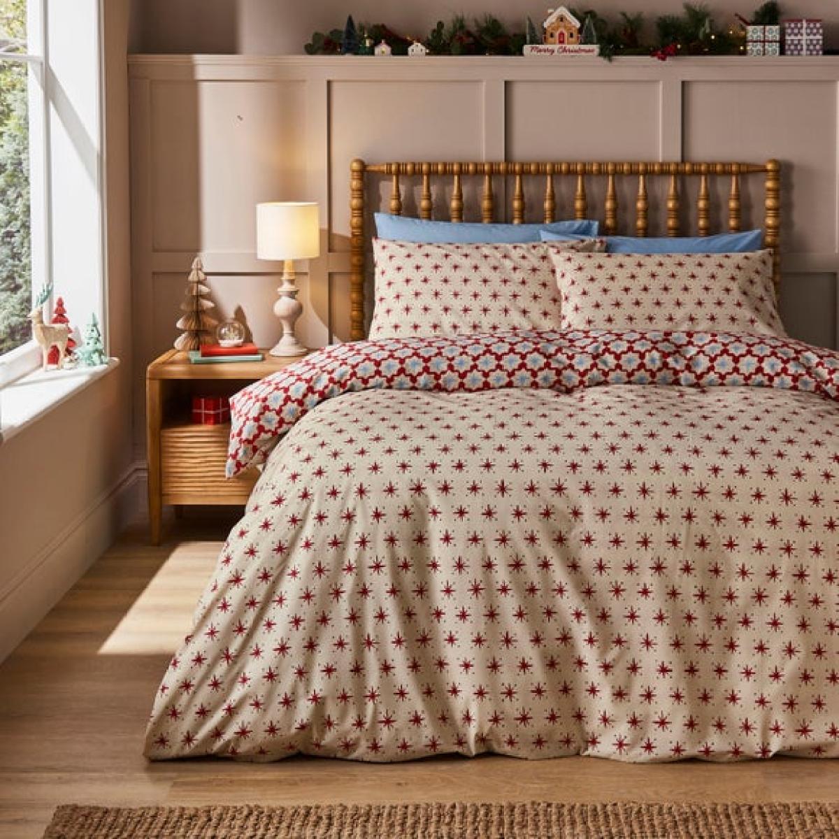 Crafted Christmas Star Quilt Cover and Pillowcase Set – image 2