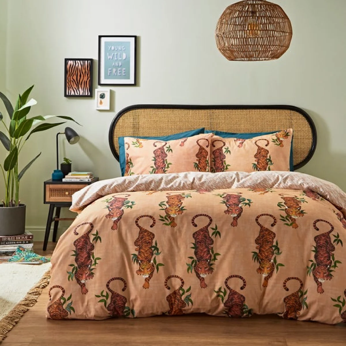 Tiger Foliage Duvet Cover Set Orange – image 1