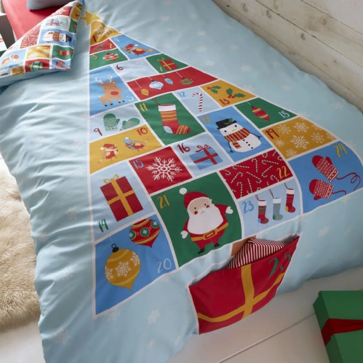 Catherine Lansfield Countdown To Christmas Duvet Cover and Pillowcase Set Light Blue – image 3
