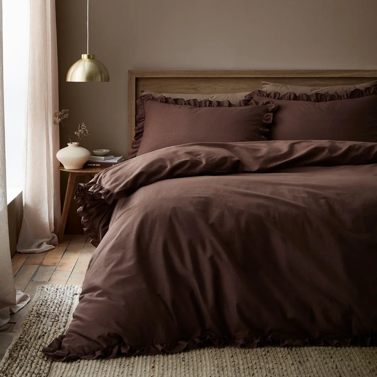 Romance Ruffle Bed Linen Set in Chocolate Brown (Double Set)