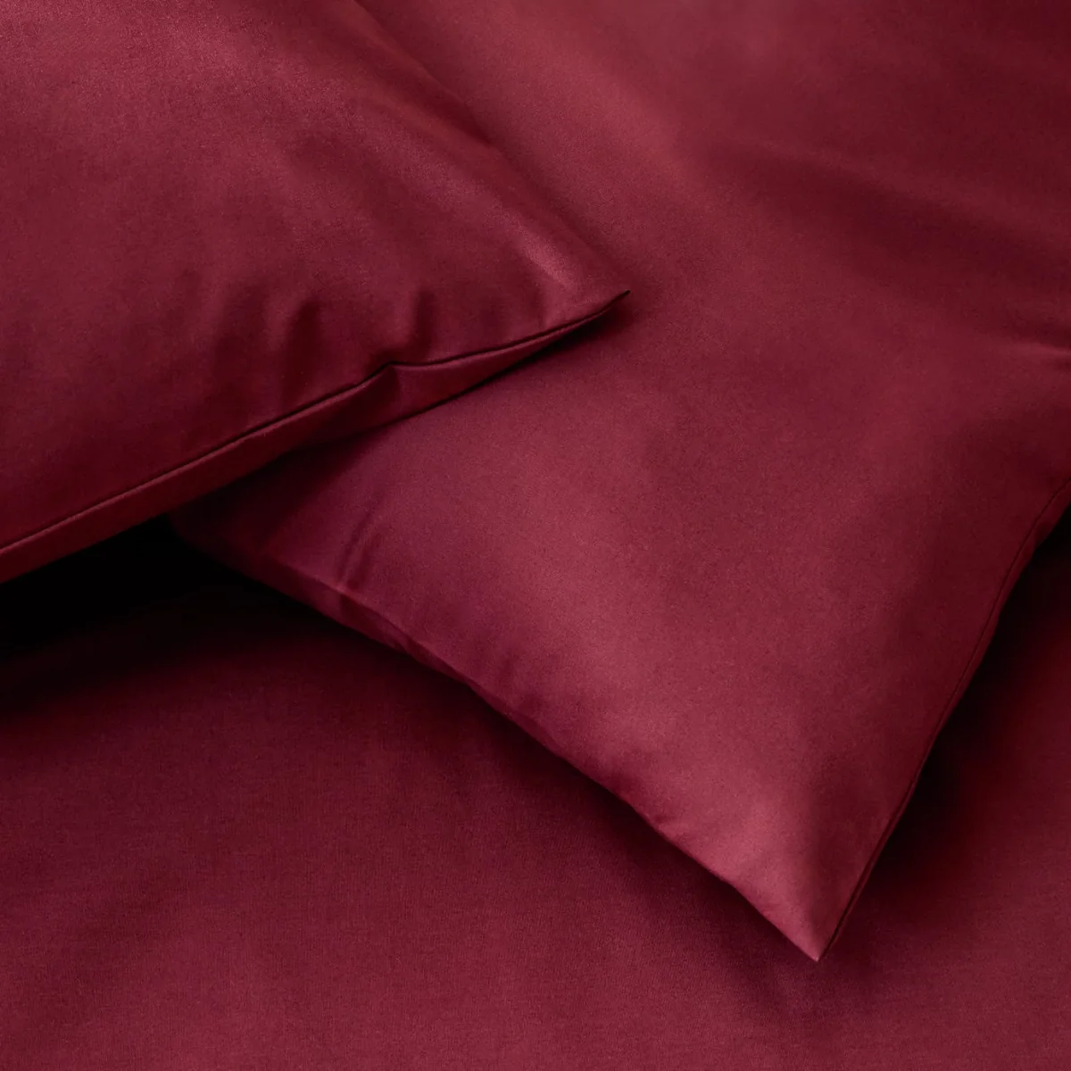 Habitat Cotton 200 TC Plain Burgundy Bedding Set - King size – image 2