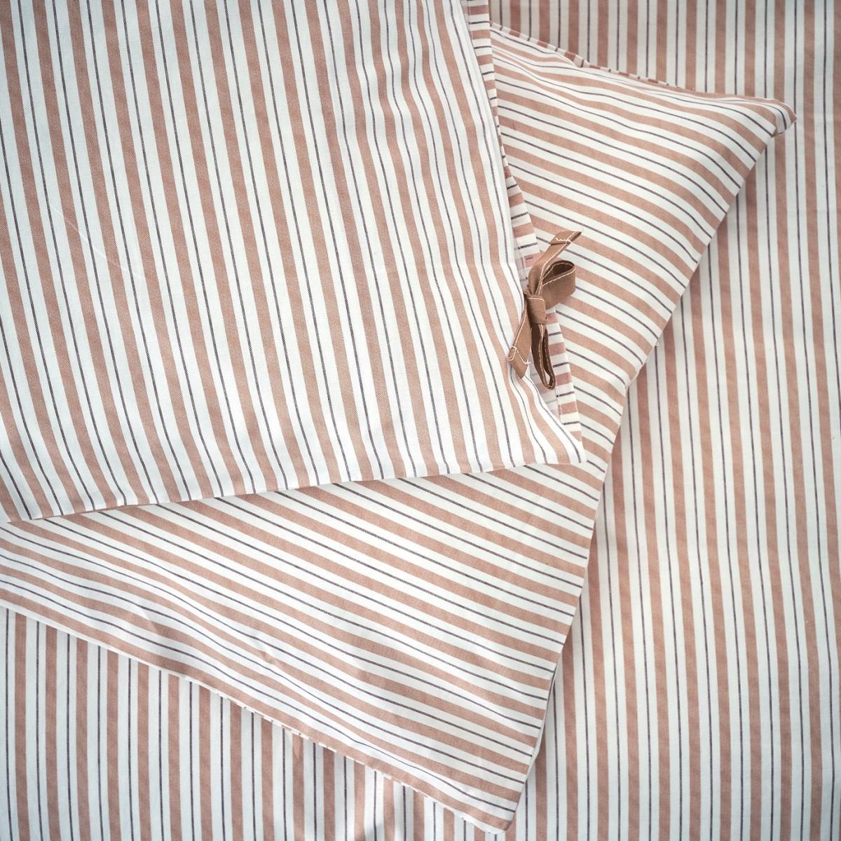 Habitat Textured Stripe with Ties Rust Bedding Set-Superking – image 2