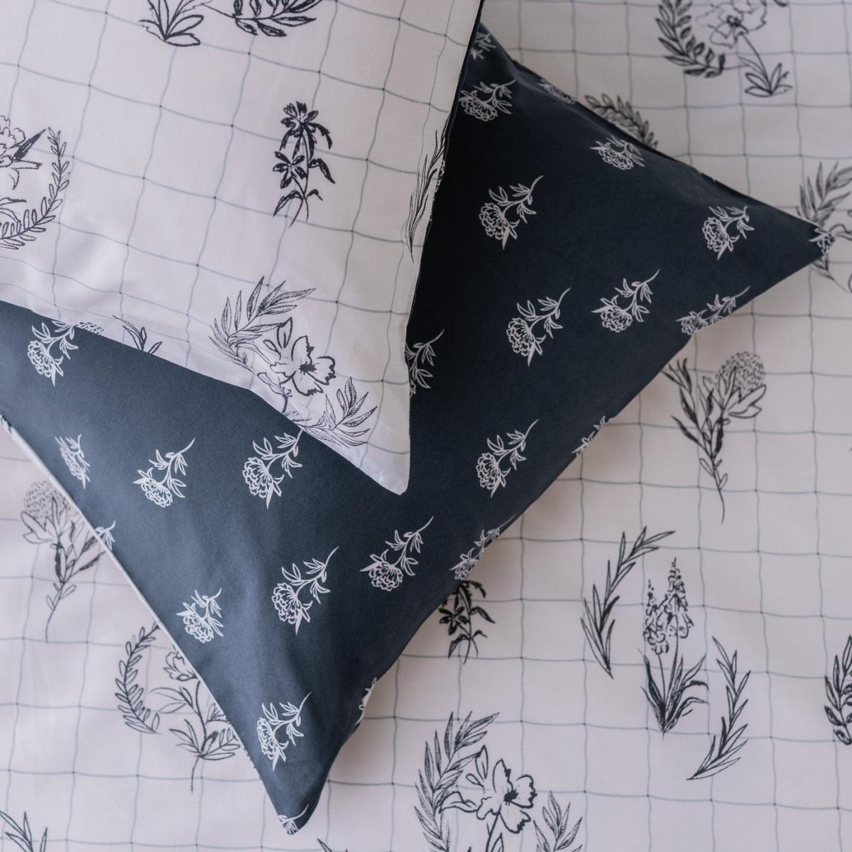 Habitat Floral Grid Print White and Blue Bedding Set- Double – image 4