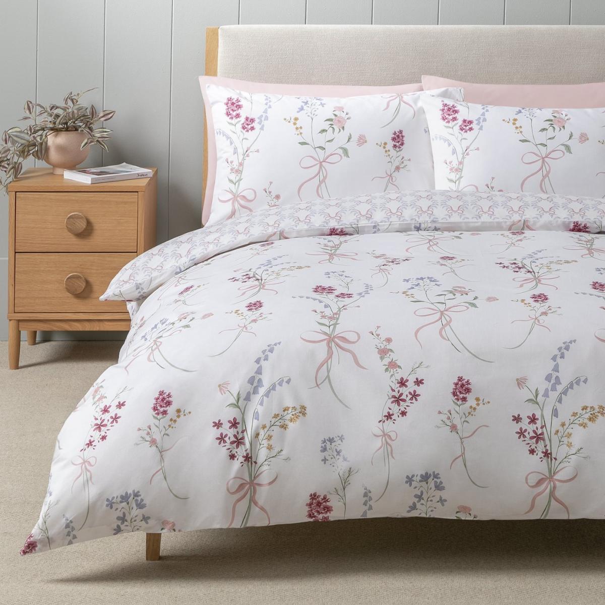 Habitat Botanical Bows White Bedding Set - Single – image 1