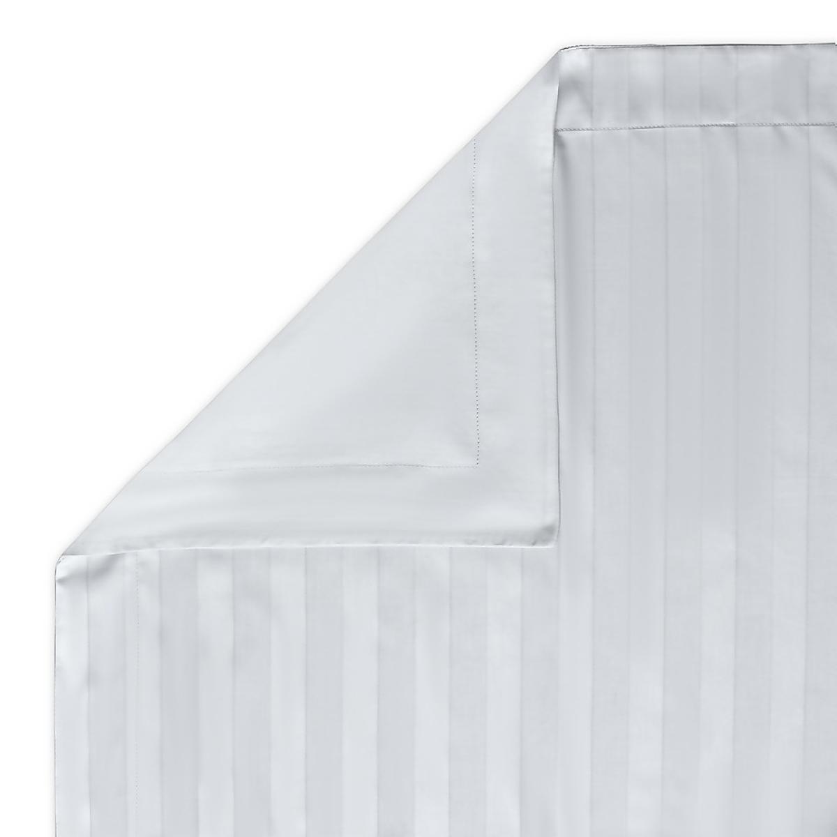 The Willow Manor Egyptian Cotton Sateen 300 Thread Count Super King Duvet Set Woven Stripe - Glacier White – image 3