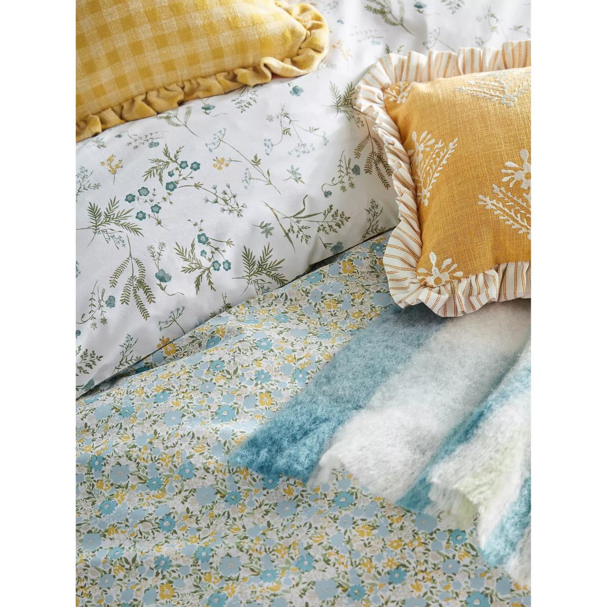 Laura Ashley Lovestone Newport Reversible 200 Thread Count Cotton Bedding – image 3
