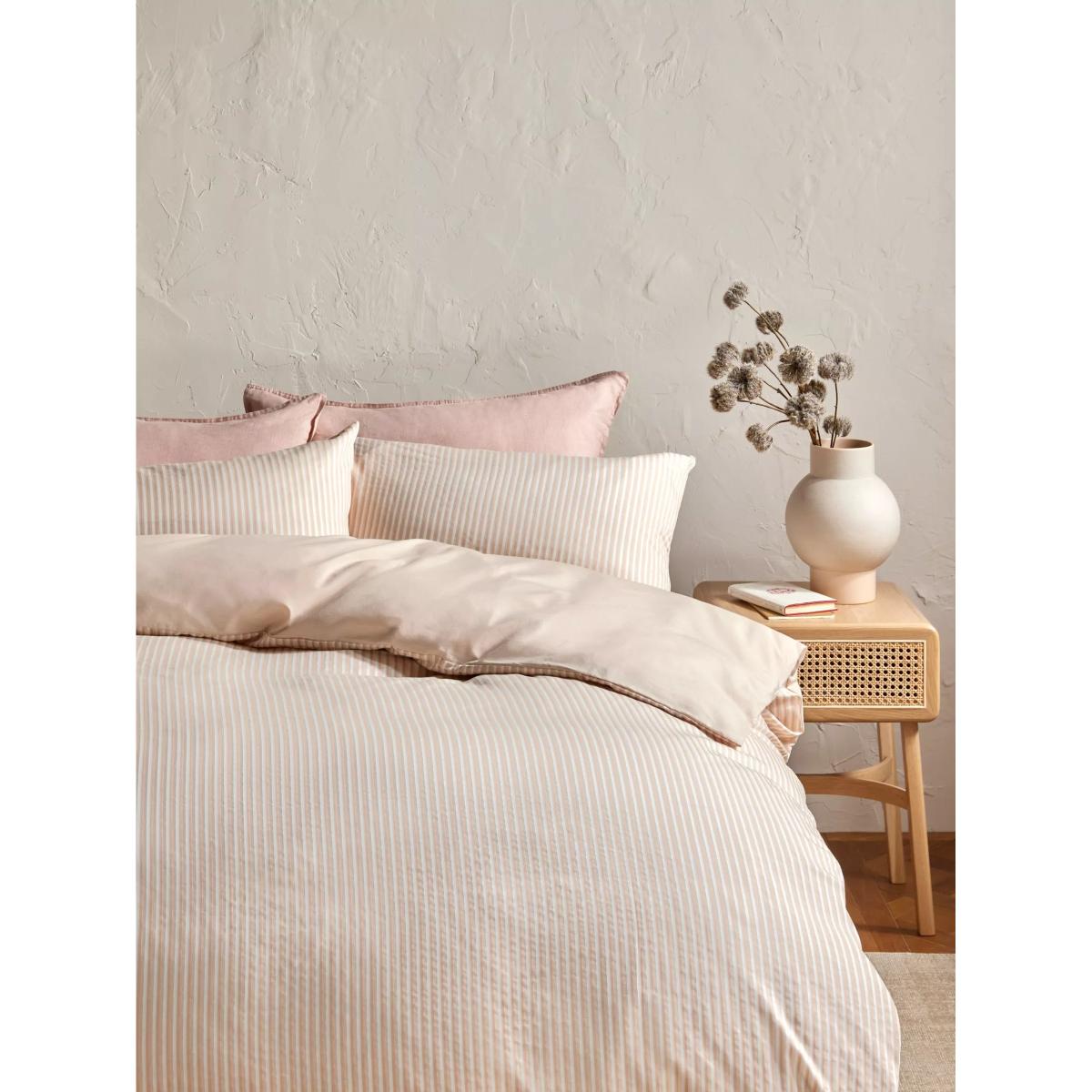 John Lewis Levine Bedding – image 2