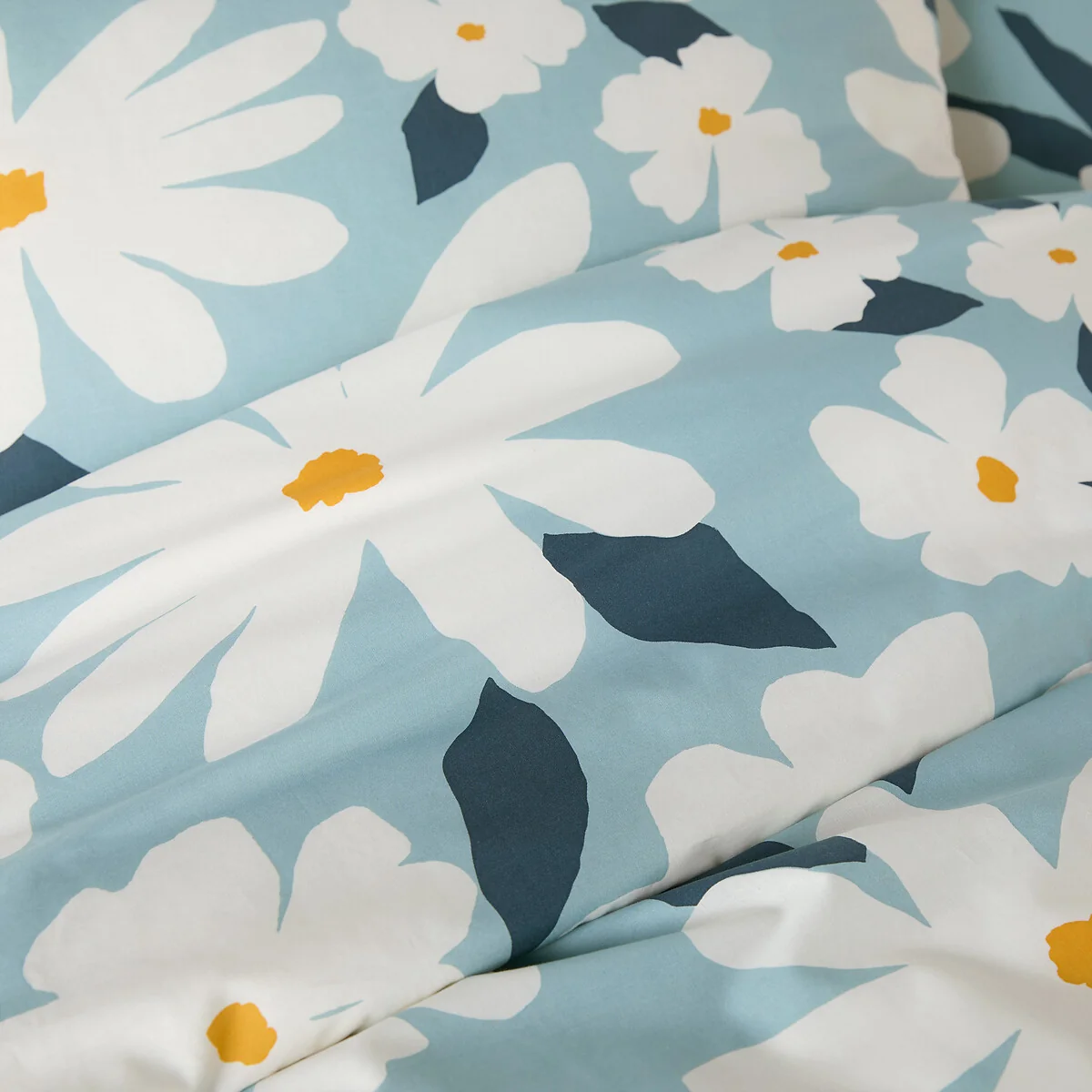 Chandra Cotton Bed Set, Rectangular Pillowcase – image 2