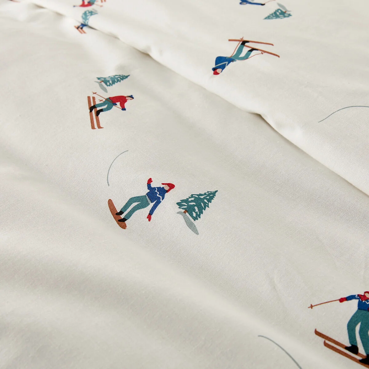 Tout Schuss Duvet Cover Set in 30% Recycled Cotton with Square Pillowcase – image 4