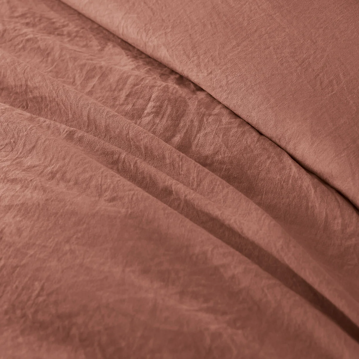 Washed Recycled Polyester Microfibre Bed Set – image 3