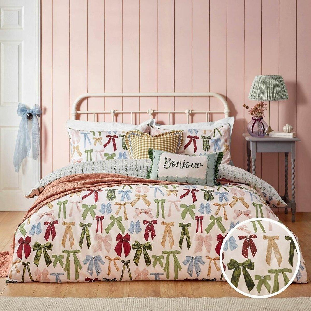 Noortje Bows Reversible Duvet Cover and Pillowcase Set – image 2