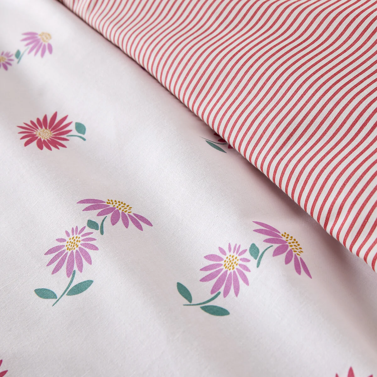 Danya 30% Recycled Cotton Duvet Cover Set with Square Pillowcase – image 5