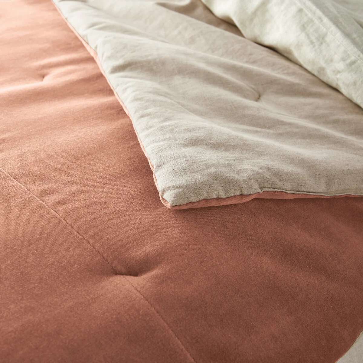 Velvet Cotton Velvet & Linen Quilt – image 2