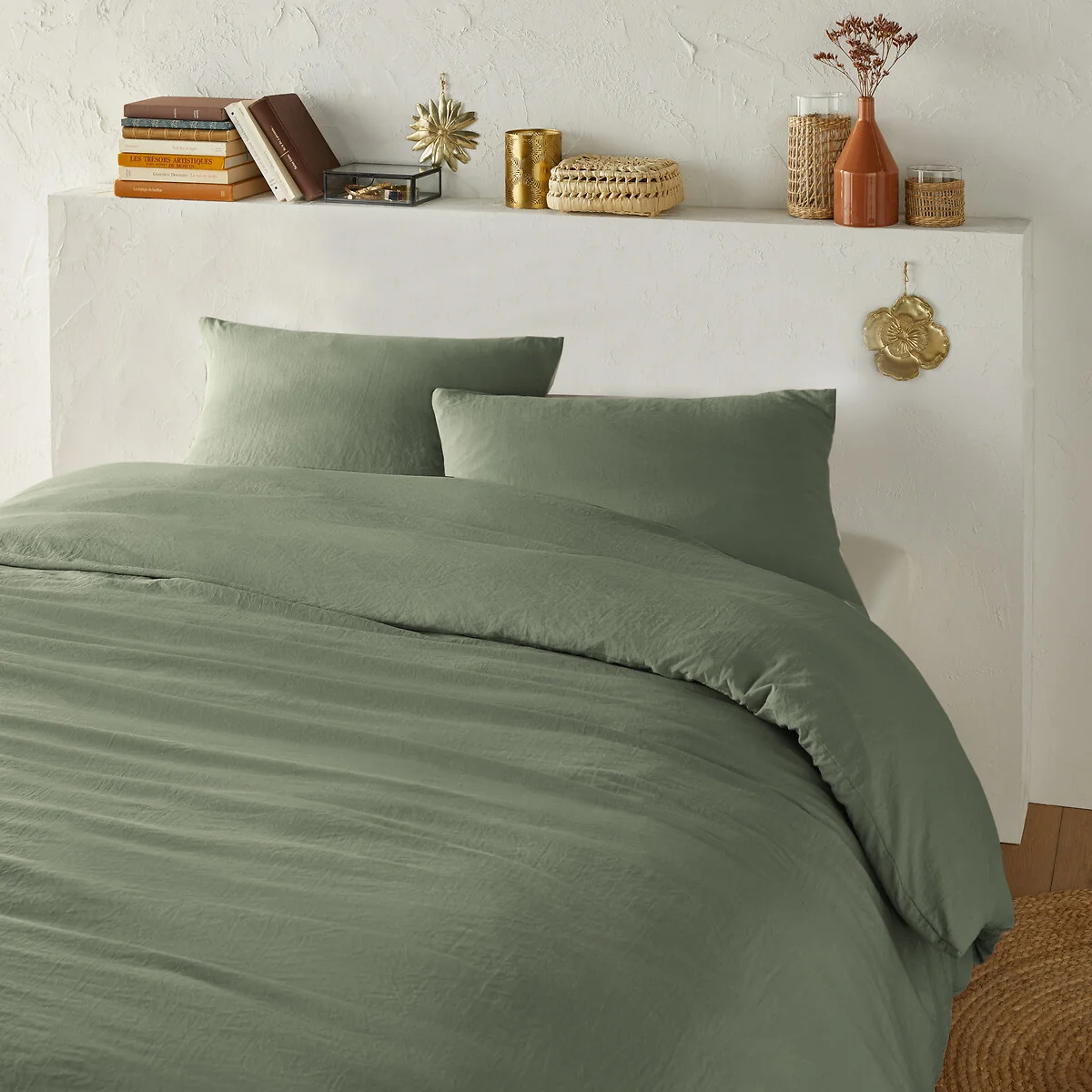 Washed Recycled Polyester Microfibre Bed Set – image 1