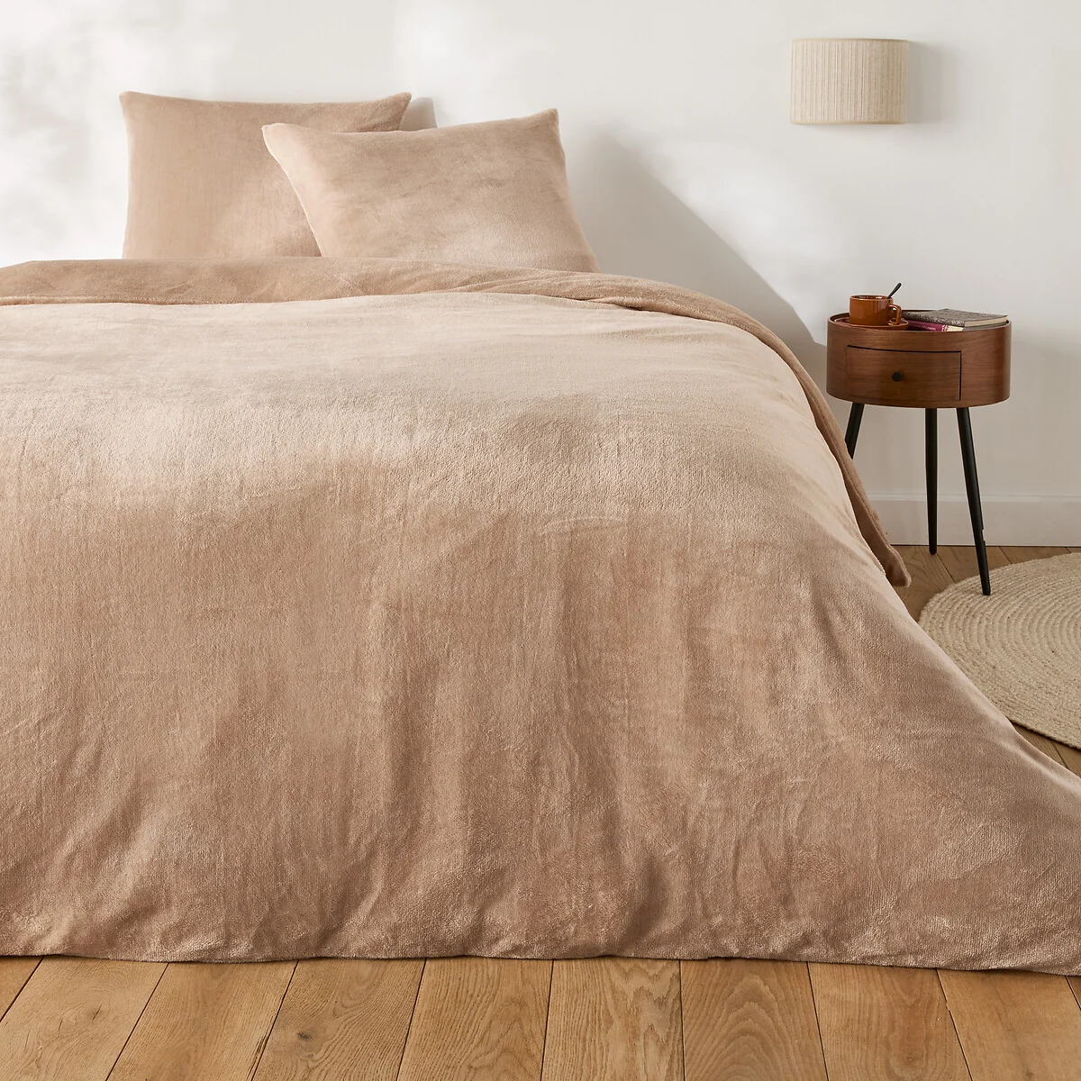 Bed Linen Set with Square Pillowcase with Fleece On Both Sides – image 2