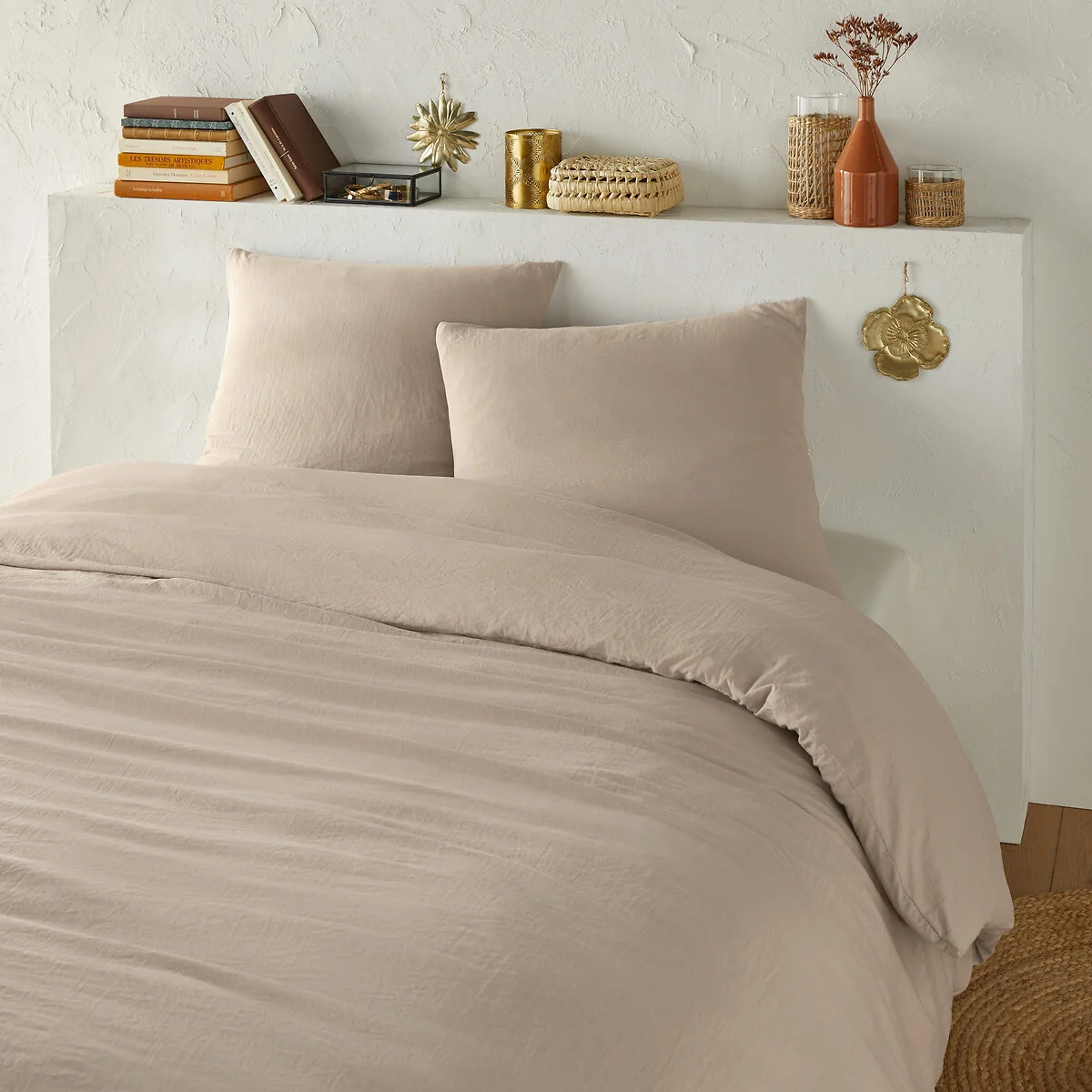 Washed Recycled Polyester Microfibre Bed Set – image 1
