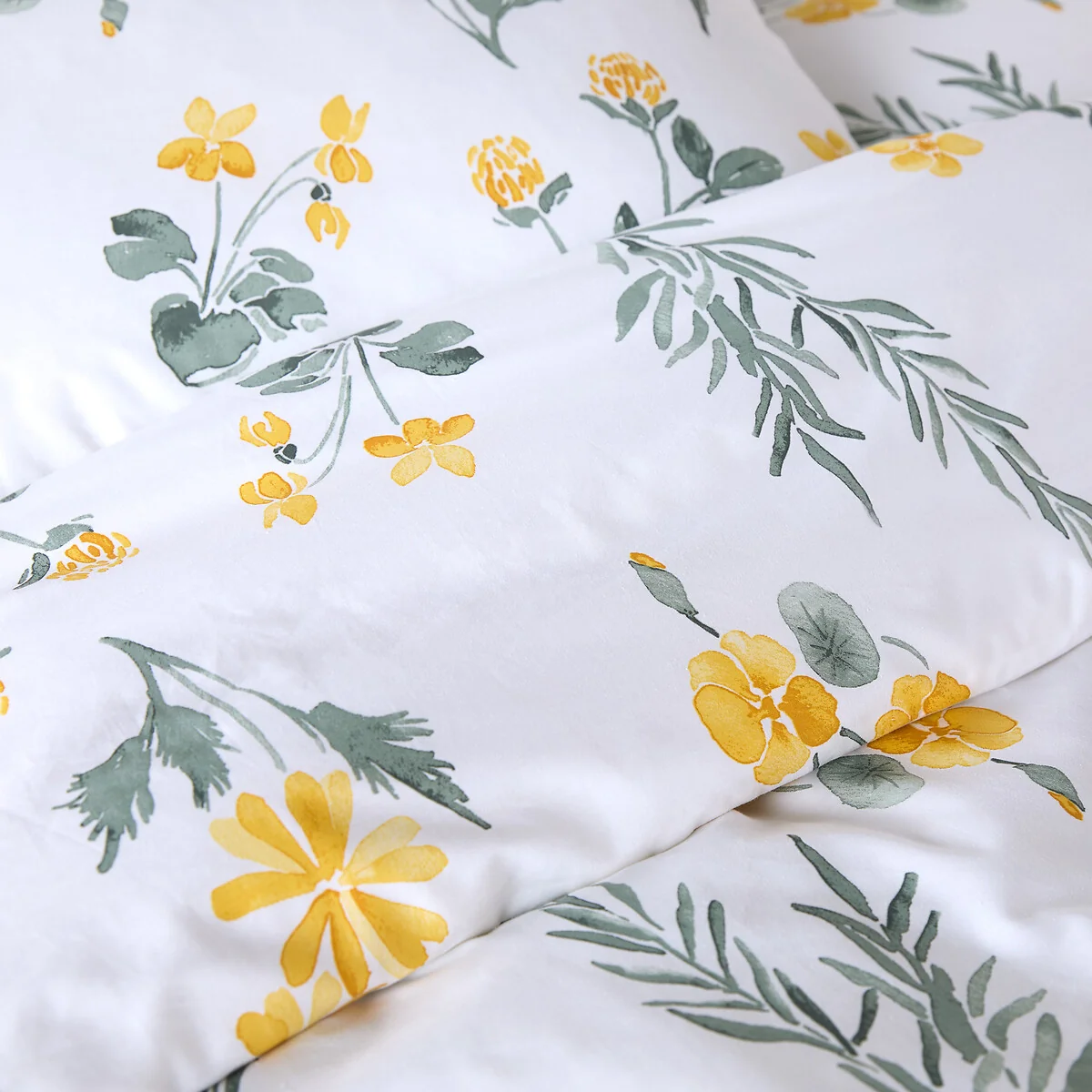Jeanille Cotton Bed Set with Square Pillowcase – image 2