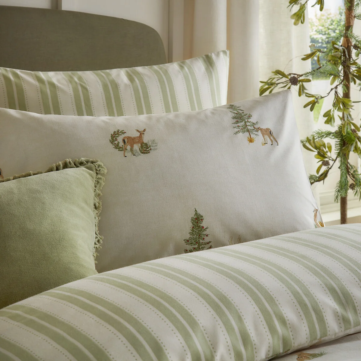 Nature Charlecote Printed 100% Cotton Duvet Cover and Pillowcase Set – image 2