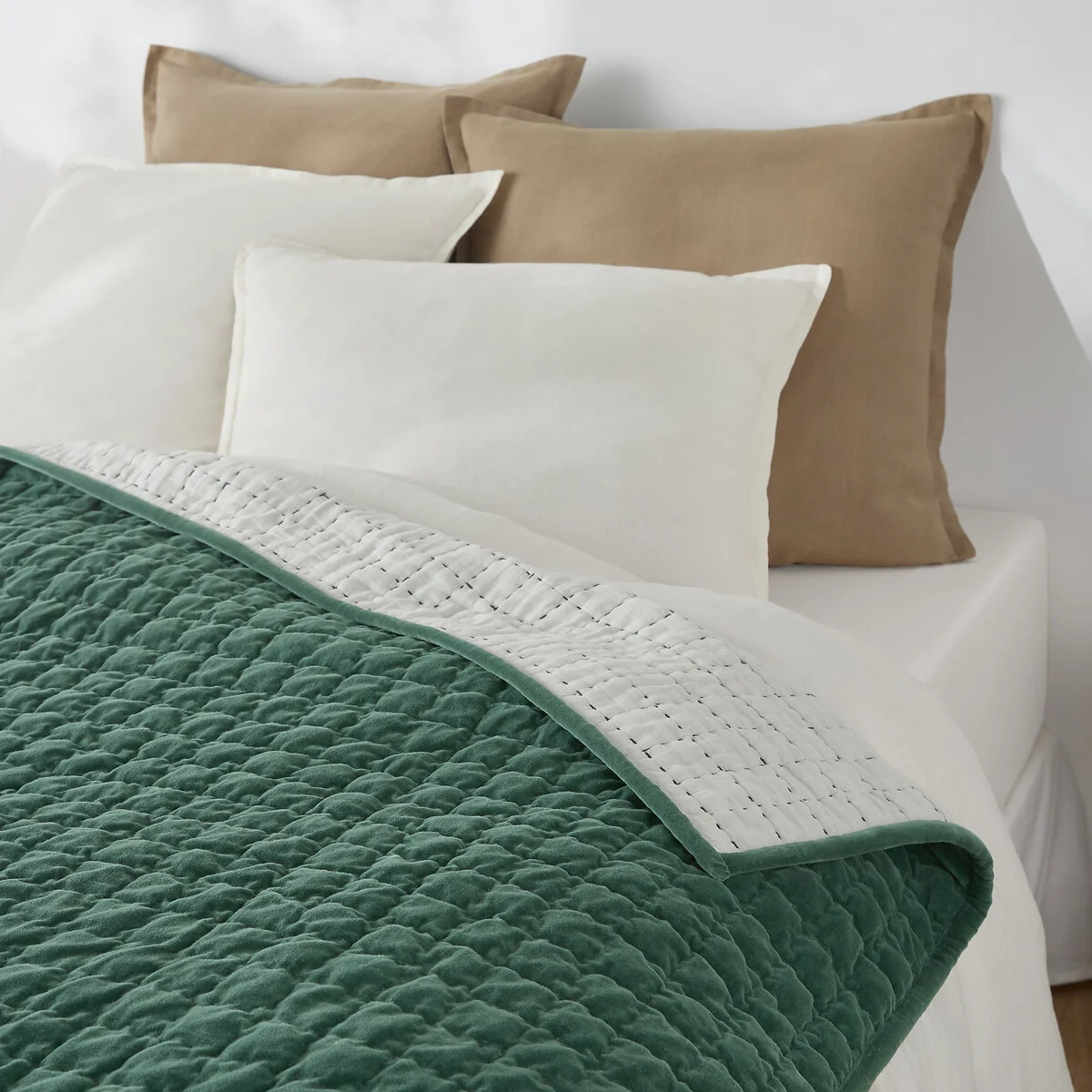 Paulette Cotton Velour Quilt – image 2