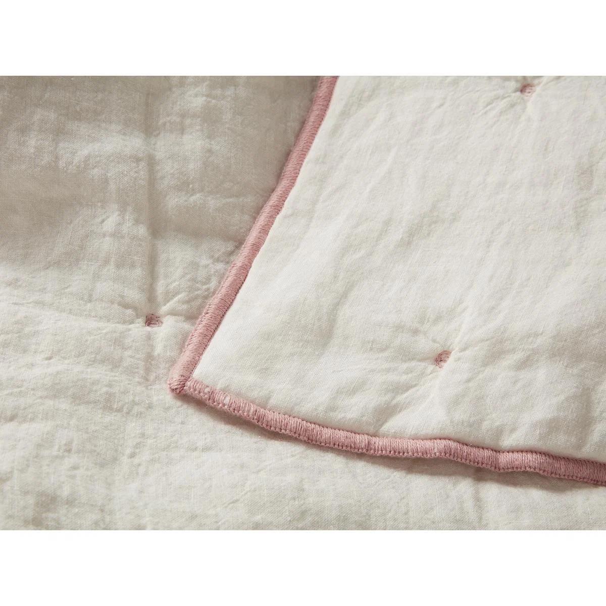 Dotty Quilt in Pottery Pink – image 5