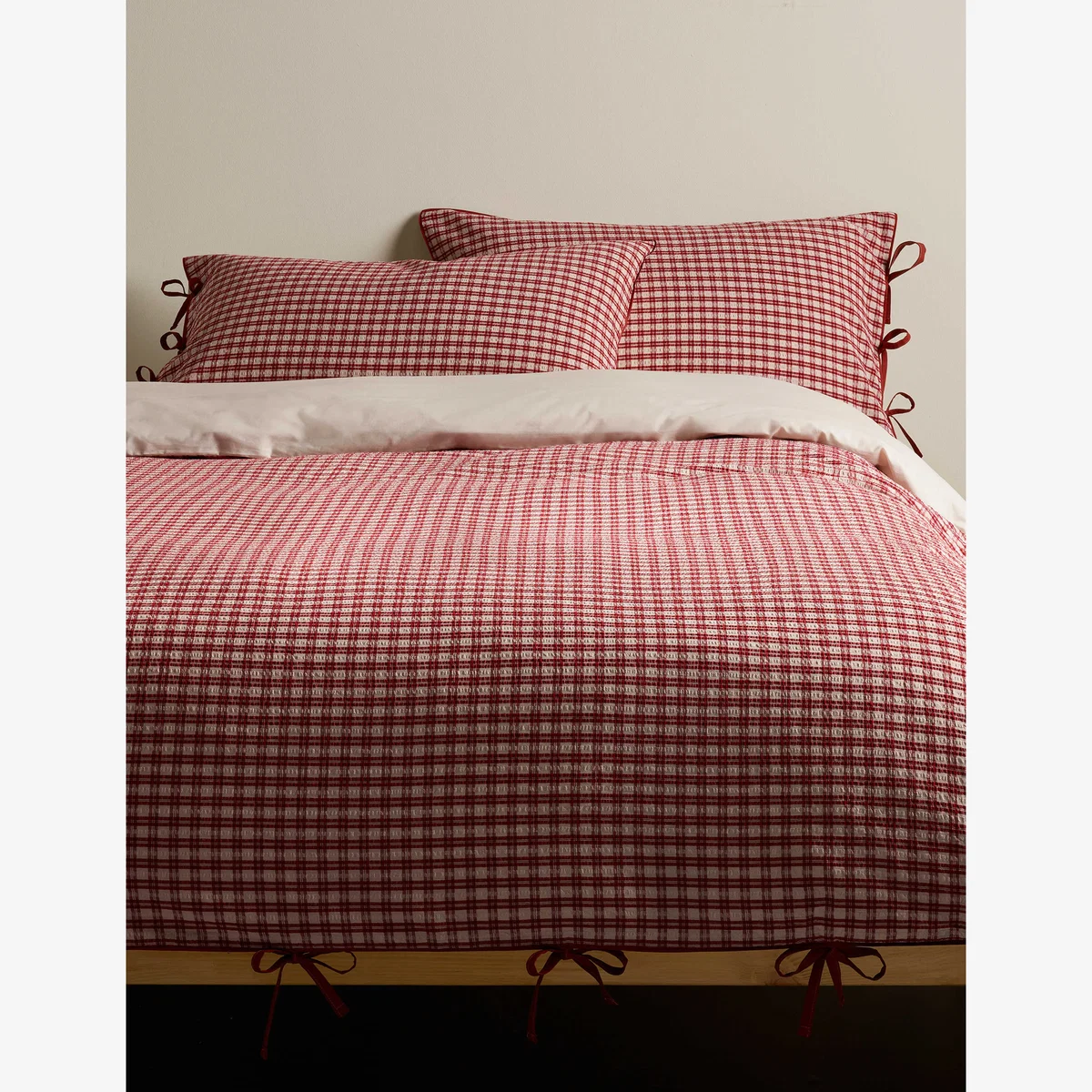 M&S Pure Cotton Yarn Dyed Checked Seersucker Bedding Set Dark Red – image 1