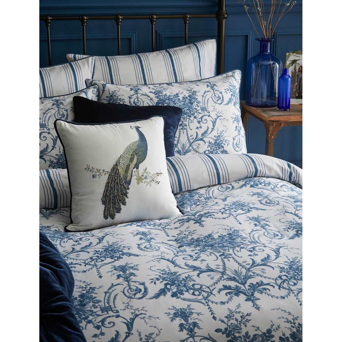 Laura Ashley Pure Cotton Sateen Tuleries Bedding Set - 5FT - Dark Navy Mix, Dark Navy Mix – image 2