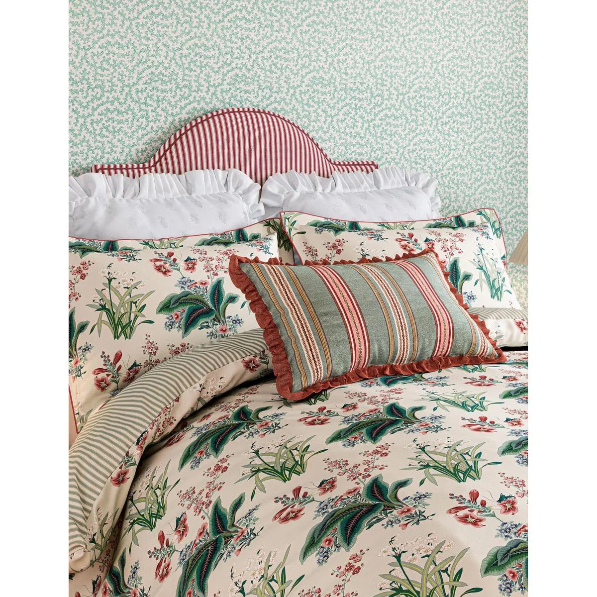 Sanderson Pure Cotton Sateen Enys Garden Bedding Set - 6FT - Green Mix, Green Mix – image 3