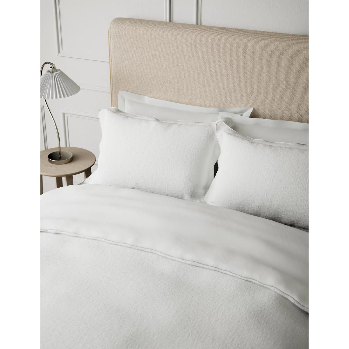 M&S Pure Cotton Trellis Matelassé Bedding Set - SGL - White, White – image 3