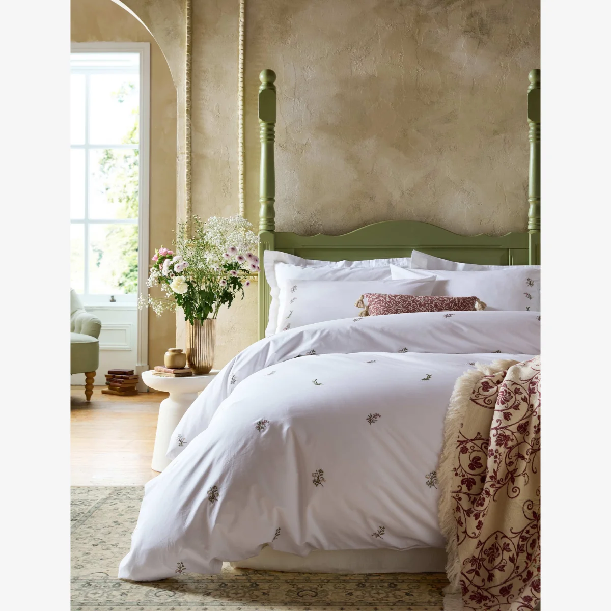 Historic Royal Palaces Pure Cotton Victoria Sprigs Bedding Set White Mix – image 1