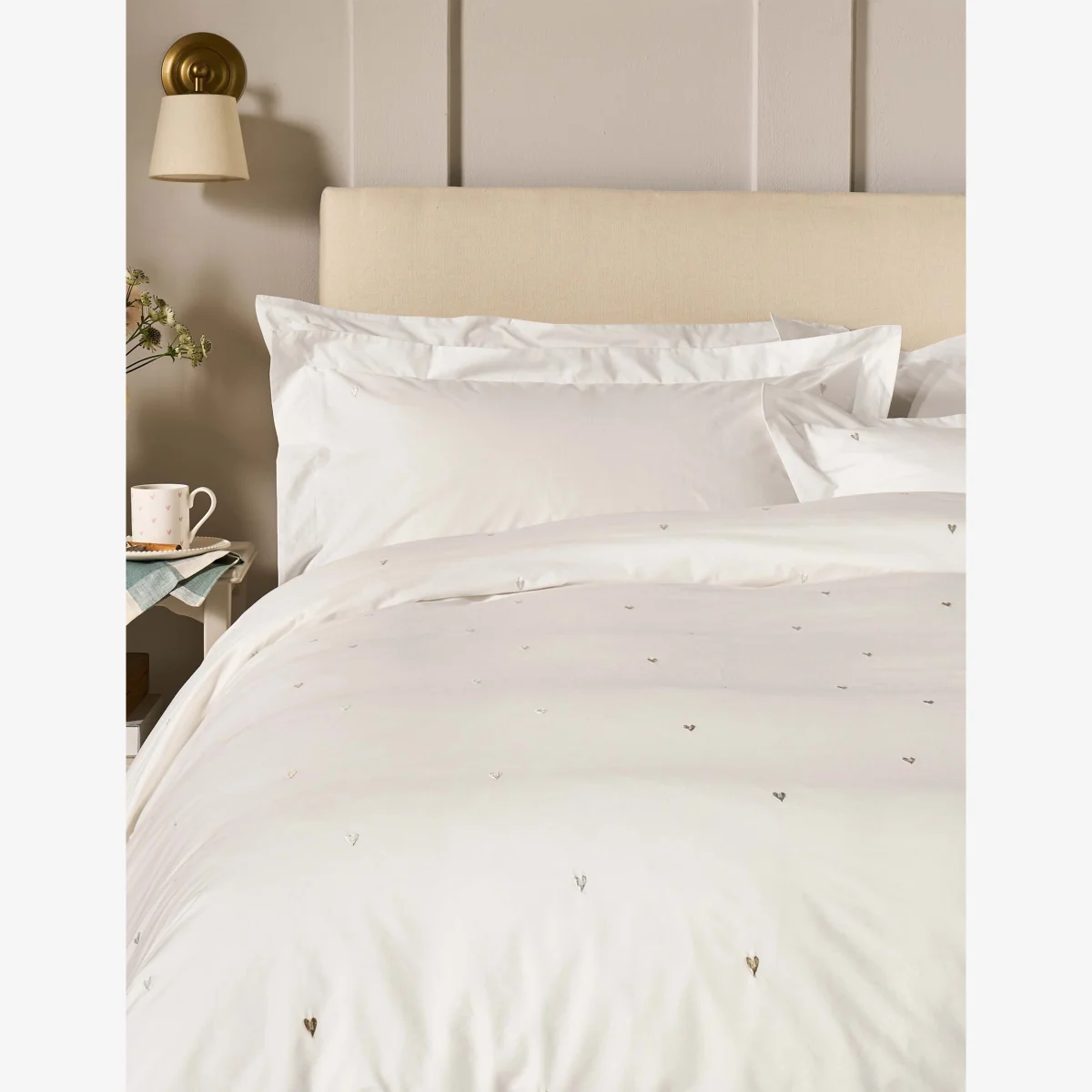 Sophie Allport Love Hearts Embroidery Bedding Set Cream Mix – image 1