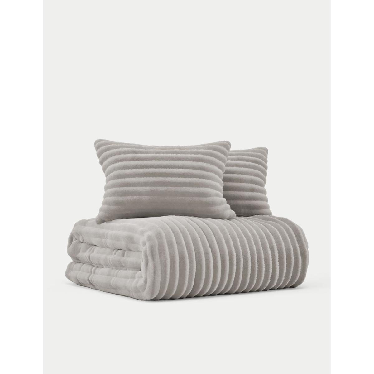 M&S Cloud Fleece Ribbed Bedding Set - 5FT - Grey, Grey,Natural – image 2