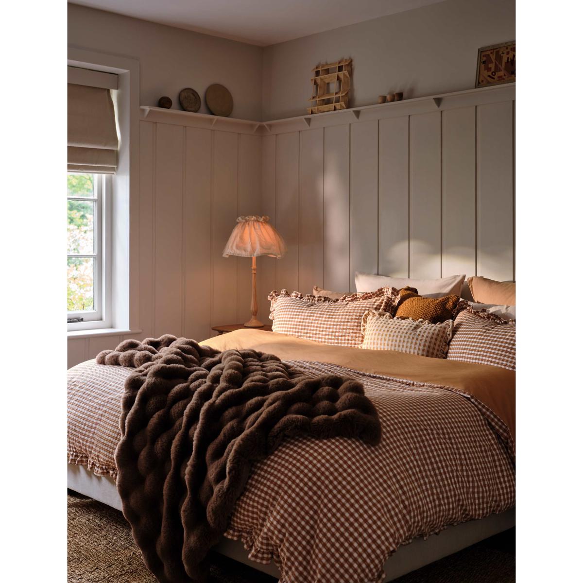 M&S Pure Cotton Gingham Ruffle Bedding Set Natural – image 7