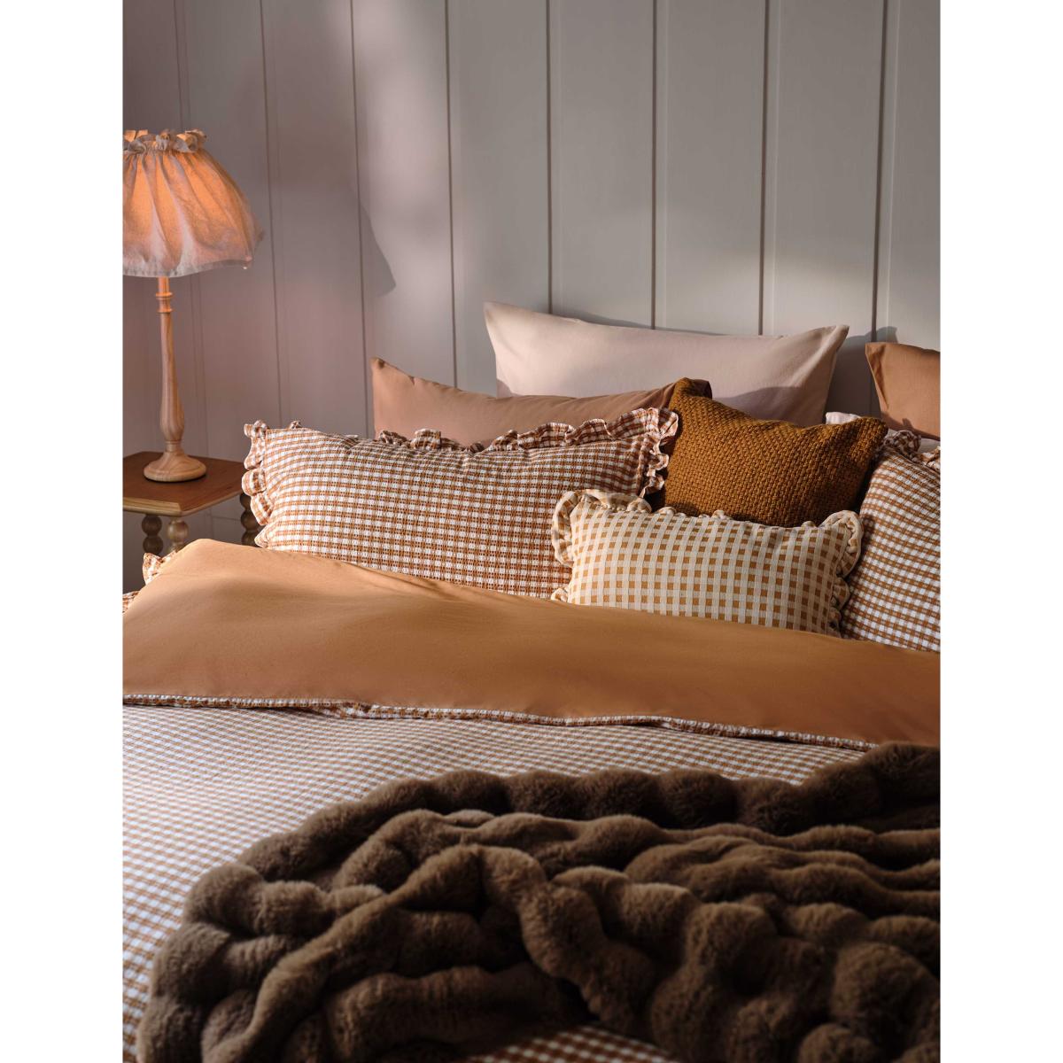 M&S Pure Cotton Gingham Ruffle Bedding Set Natural – image 8