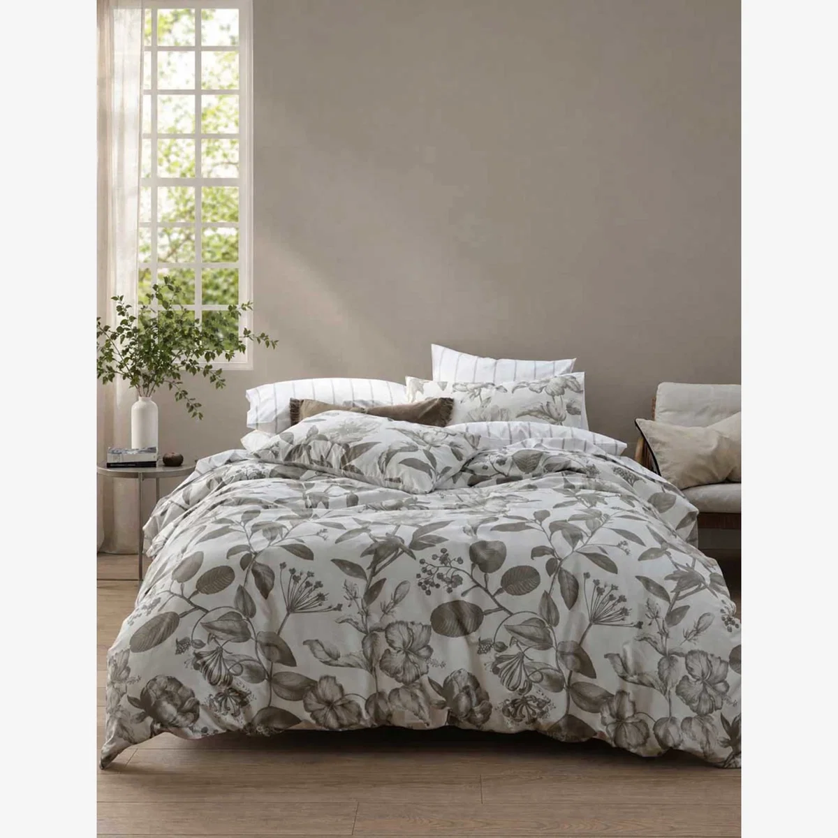 MM Linen Pure Cotton Botanical Floral Duvet Set Natural – image 1