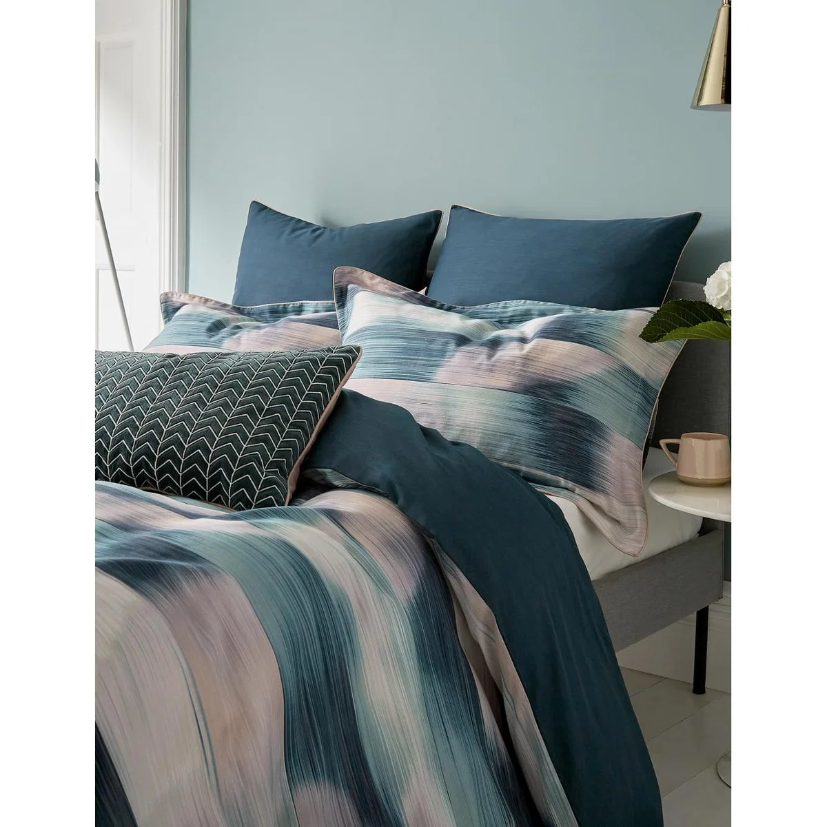 Harlequin Pure Cotton Sateen Oscillation Bedding Set - 5FT - Blue Mix, Blue Mix – image 3