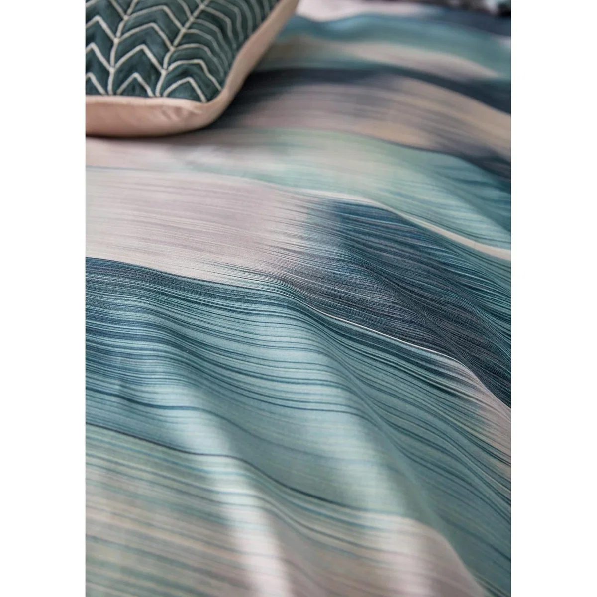 Harlequin Pure Cotton Sateen Oscillation Bedding Set - 5FT - Blue Mix, Blue Mix – image 4