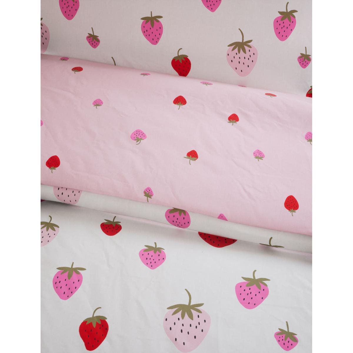M&S Strawberries Cotton Blend Bedding Set - SGL - Pink Mix, Pink Mix – image 4