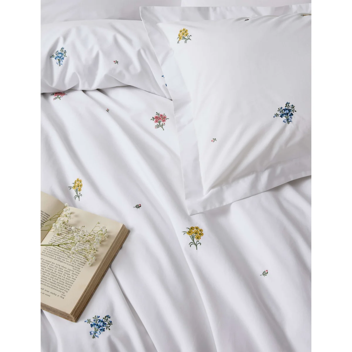 Historic Royal Palaces Pure Cotton Royal Embroidery Bedding Set White Mix – image 2