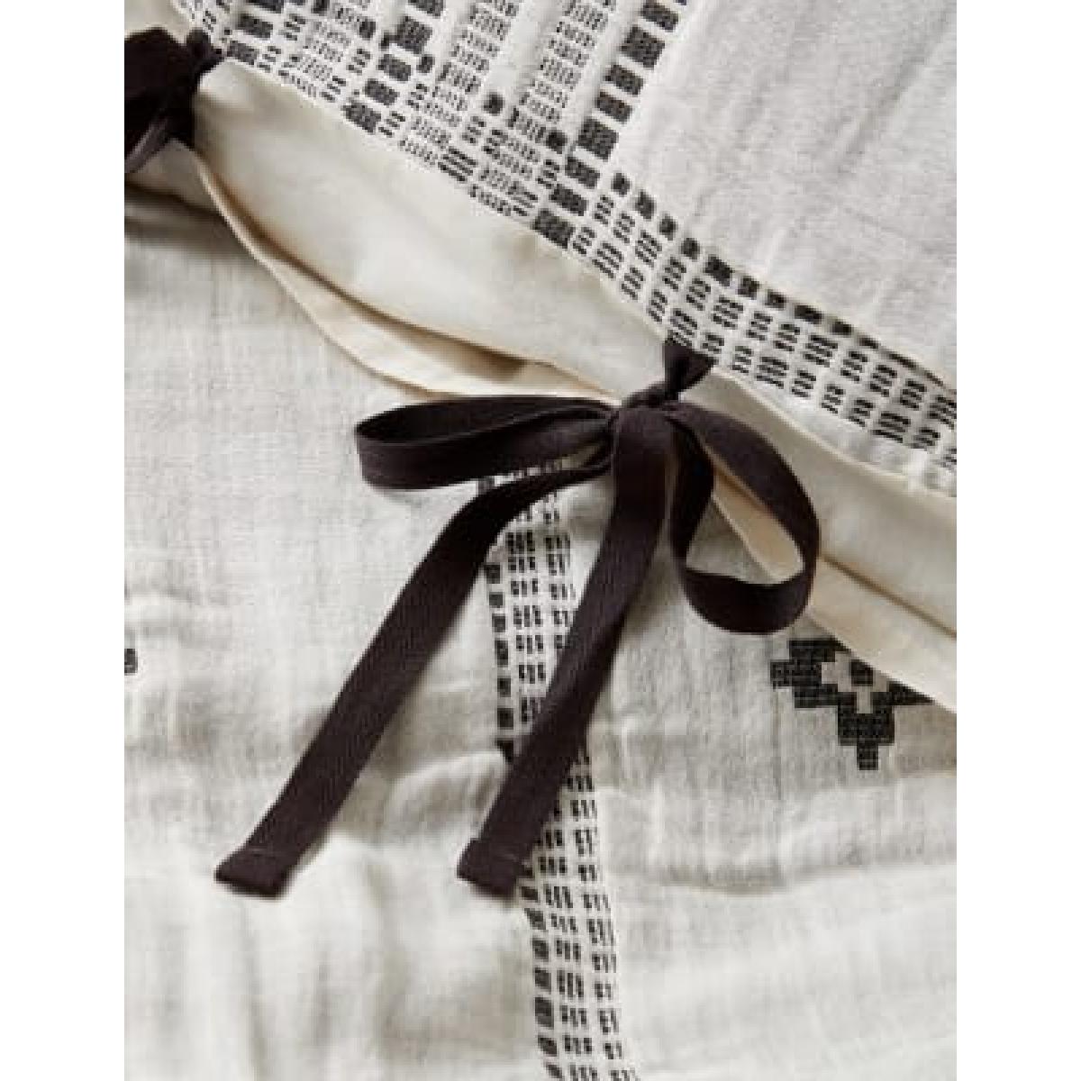 M&S X Fired Earth Casablanca Collection Kubba Woven Bedding Set - 5FT - Grey, Grey – image 6